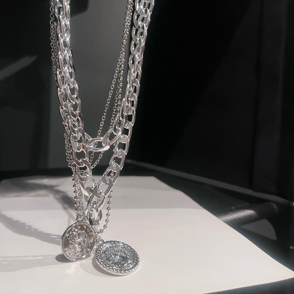 Multiple Chain Choker Necklace Gold or Silver - Picture 11 of 17